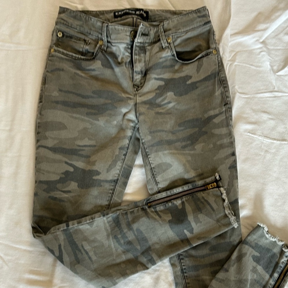 Express camos
